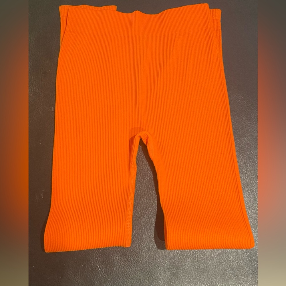 NWOT Zara Ribbed High rise leggings